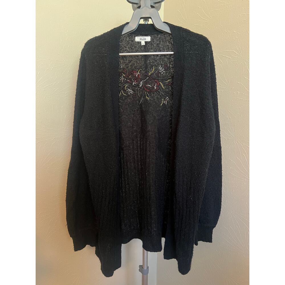 MUDD Embroidered Cardigan Size Large